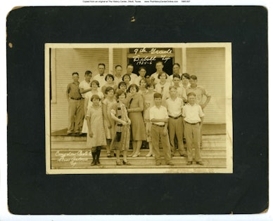 06 Diboll School Ninth Grade, 1925