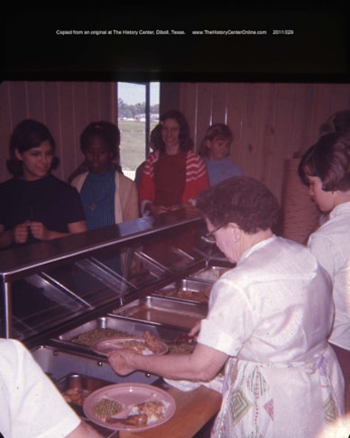 014_Diboll_Cafeteria_Workers_Serve_Lunch