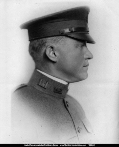 02 T.L.L. Temple, Jr. WWI Portrait (Profile)