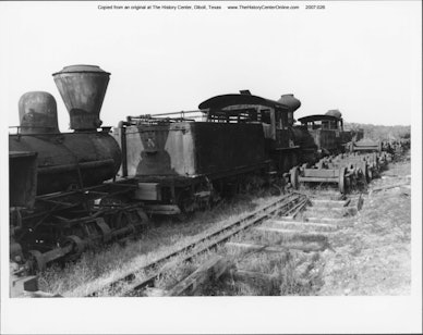 0004 W.T. Carter Brother Rusted engines 1959